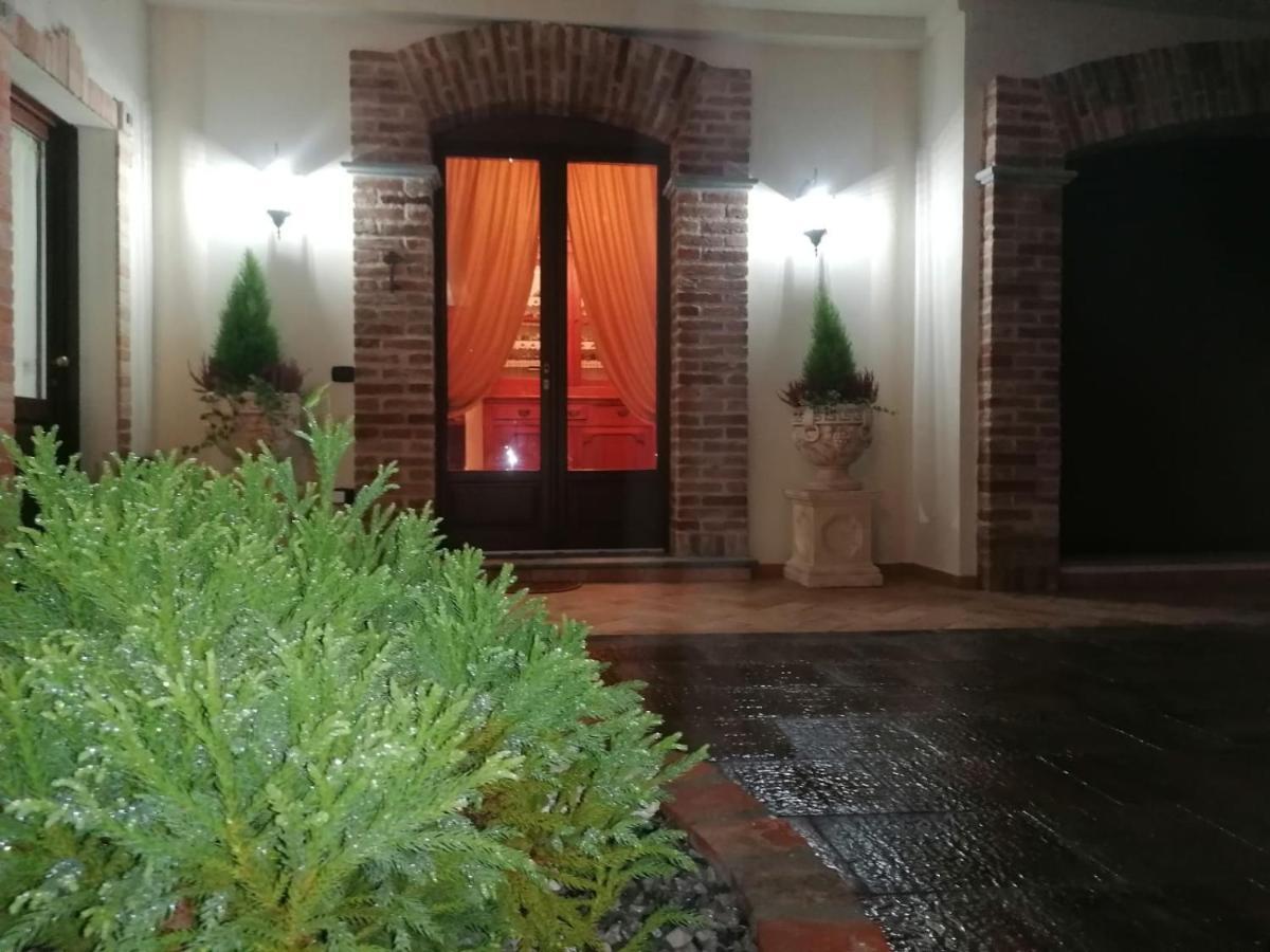Ca Reginella B&B ดิอาโนดัลบา ภายนอก รูปภาพ